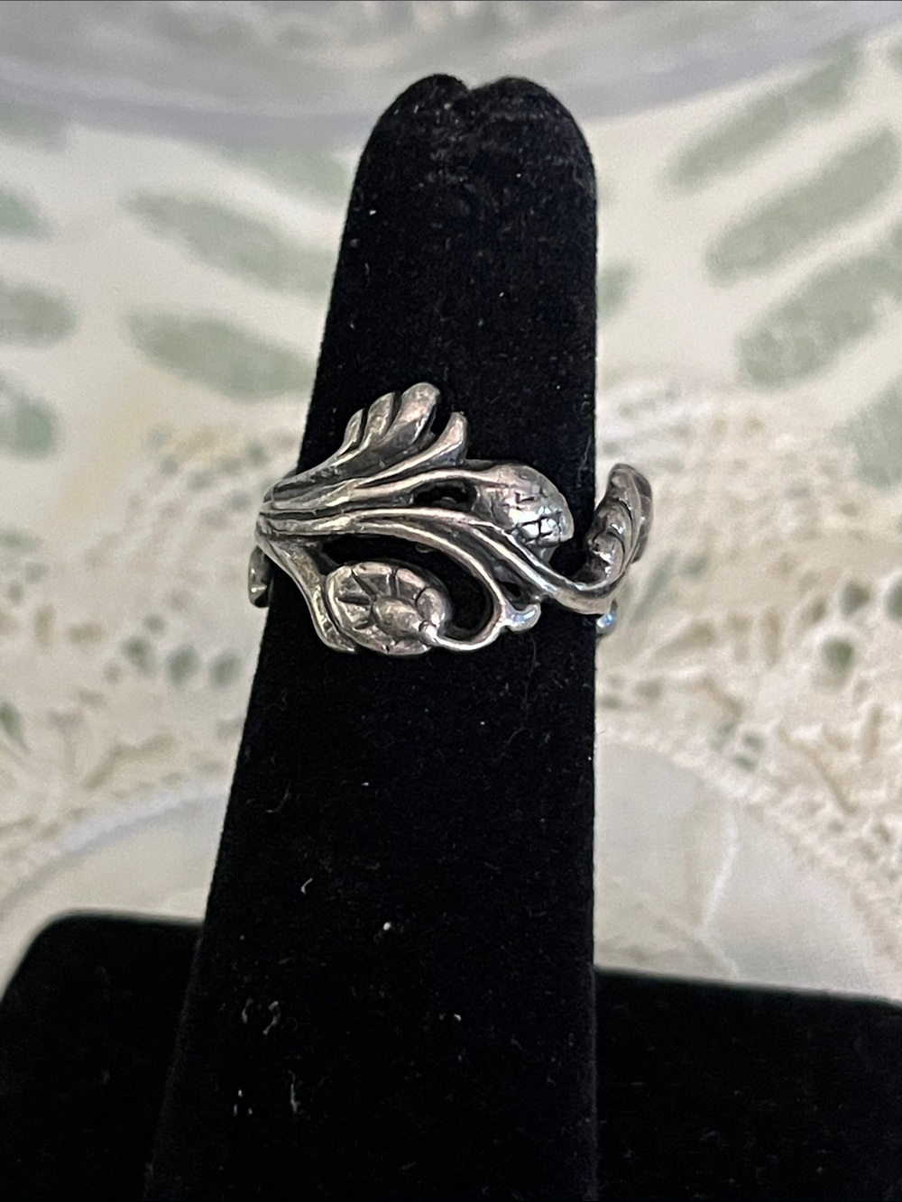 Sterling Silver Floral Vine Ring - Size 6